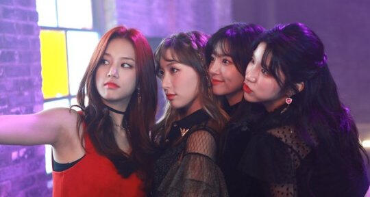 On the set for Turn It On MV